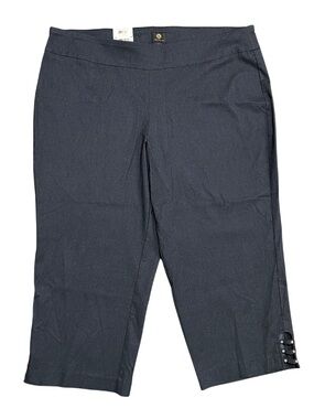 NWT JM Collection Pull-On Lattice-Inset Capri Pants 3X